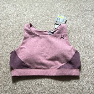 Puma sports bra size medium
